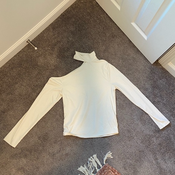 Abercrombie long sleeve top - Picture 1 of 2